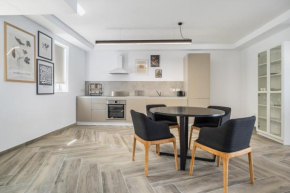 The Cube - Designer finished studio by SF Homes